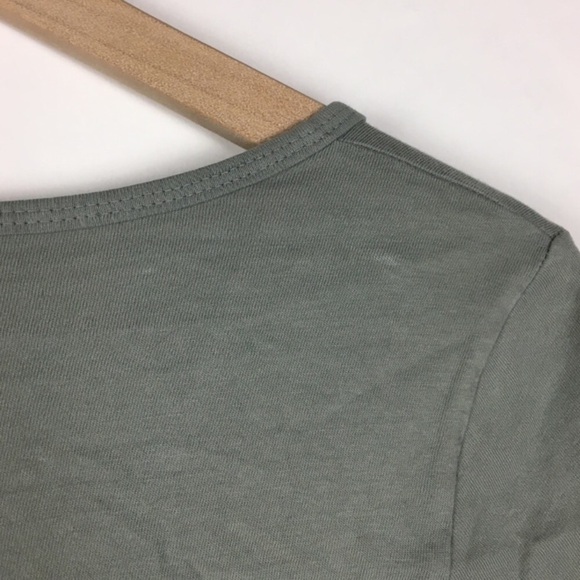 LULAROE Classic T Shirt Short Sleeve Supply Logo Consultant Rainbow Size XS NWT - Picture 8 of 9